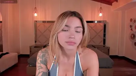 LexieWayne — Stripchat recorded stream image, 30.07.2026 19:00