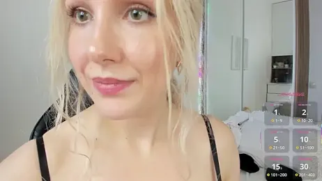 CarolMay — Stripchat recorded stream image, 31.07.2026 07:40