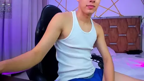 Gerony_ — Stripchat recorded stream image, 01.08.2026 05:00
