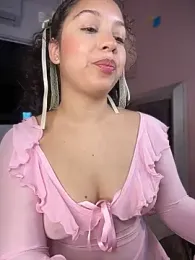 Shara_dreams — Stripchat recorded stream image, 01.08.2026 23:30
