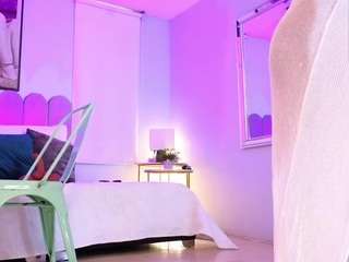 lady-brownn — Camsoda recorded stream screenshot (12 Mar 2025)