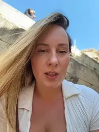 Mona_Plus — Stripchat recorded stream image, 04.08.2026 05:40