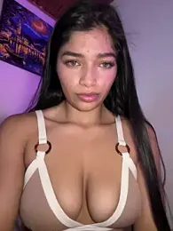 AgathaGeorgiou — Stripchat recorded stream image, 04.08.2026 22:10