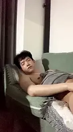 CouplingCry — Stripchat recorded stream image, 06.08.2026 15:40