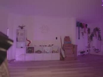iam_eli — Chaturbate recorded stream image, 07.08.2026 03:00