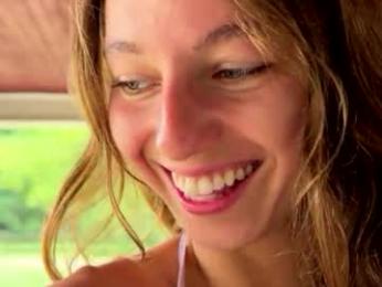 mommamia12 — Chaturbate recorded stream image, 07.08.2026 13:10