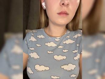 AlinaRay — Bongacams recorded stream image, 07.08.2026 14:20