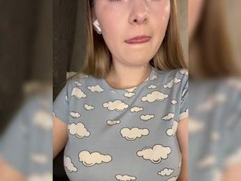 AlinaRay — Bongacams recorded stream image, 07.08.2026 14:20