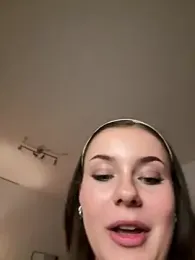 MaribelRiver — Stripchat recorded stream image, 07.08.2026 21:20