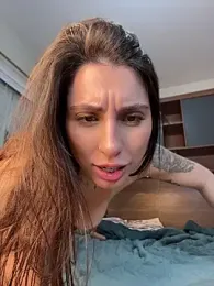Carolini09 — Stripchat recorded stream image, 07.08.2026 22:50