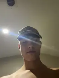 Lander_Cruz — Stripchat recorded stream image, 08.08.2026 19:20