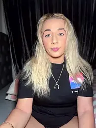 Strongqueen — Stripchat recorded stream image, 09.08.2026 20:30