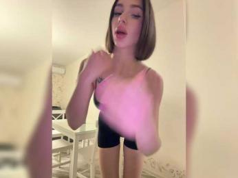 BabyDarii — Bongacams recorded stream image, 12.03.2025 17:50