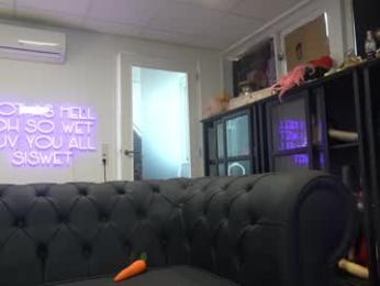 siswet19 — Chaturbate recorded stream screenshot (02 Feb 2025)