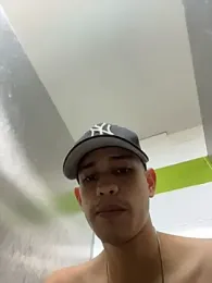HarryGaze — Stripchat recorded stream image, 10.08.2026 18:20