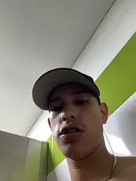 HarryGaze — Stripchat recorded stream image, 10.08.2026 18:20