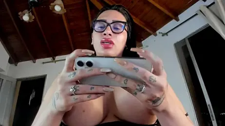 IsaFontanna — Stripchat recorded stream image, 11.08.2026 05:10
