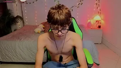 Matty_Sparkk — Stripchat recorded stream image, 11.08.2026 14:00