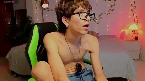 Matty_Sparkk — Stripchat recorded stream image, 11.08.2026 14:00