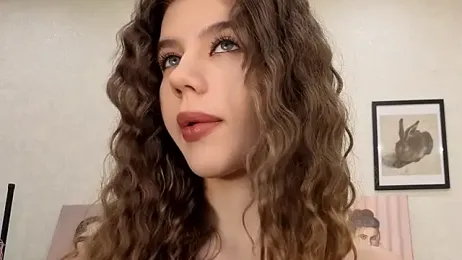 dolly_ll — Stripchat recorded stream image, 11.08.2026 13:20