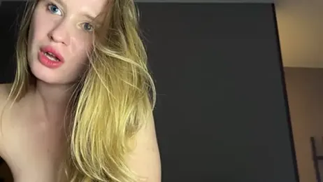 saint_cat25 — Stripchat recorded stream image, 11.08.2026 21:40