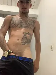 dovapo777 — Stripchat recorded stream image, 12.08.2026 02:20