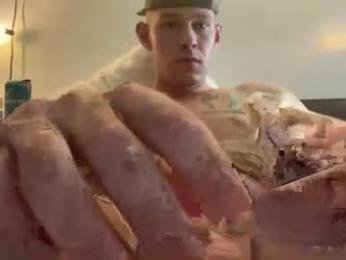 thatbro223 — Chaturbate recorded stream image, 12.08.2026 00:10