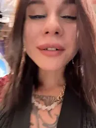 RosieDesire — Stripchat recorded stream image, 13.08.2026 09:30