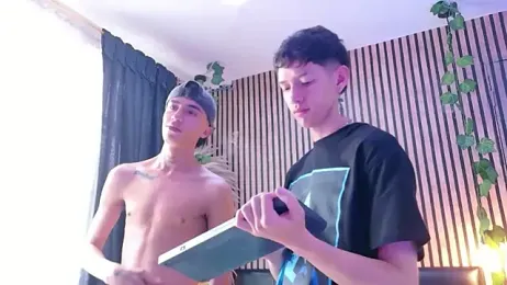 heyy_noah11 — Stripchat recorded stream image, 14.08.2026 13:00