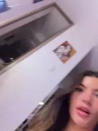 Your_Honeey — Stripchat recorded stream image, 15.08.2026 02:30