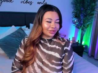 mollywhite — Camsoda recorded stream image, 15.08.2026 03:40