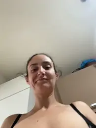 Almmaxxxx — Stripchat recorded stream image, 15.08.2026 04:10
