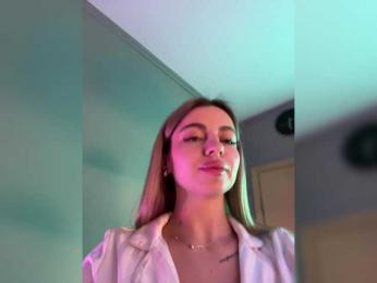 Nataliecroys — Bongacams recorded stream image, 12.03.2025 23:20