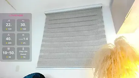hollyprincess_2 — Stripchat recorded stream image, 16.08.2026 00:40