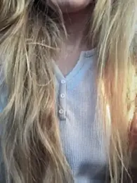 GoldenFlameGoddess — Stripchat recorded stream image, 16.08.2026 16:50