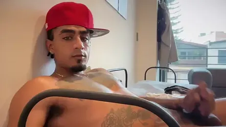 dominic_brandd23 — Stripchat recorded stream image, 17.08.2026 06:00