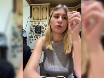_Magic_ — Bongacams recorded stream image, 18.08.2026 06:40