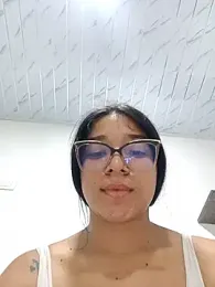 -VICKKY — Stripchat recorded stream image, 13.03.2025 01:50