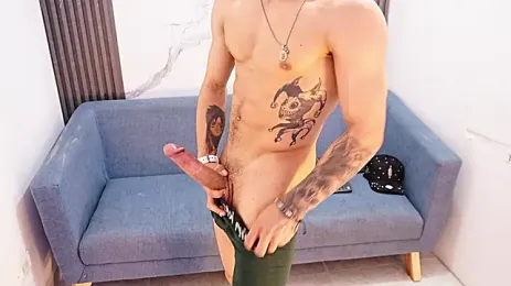 JhoanLeandro — Stripchat recorded stream image, 19.08.2026 05:20