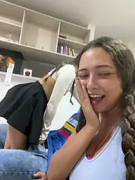 seraphine23 — Stripchat recorded stream image, 20.08.2026 22:00