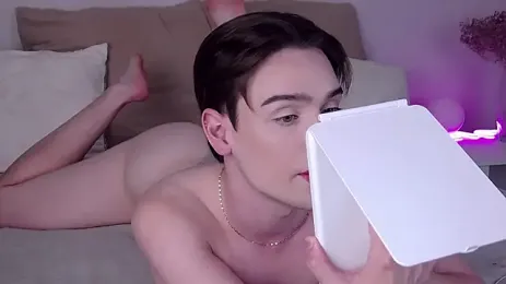 RobbyCharming — Stripchat recorded stream image, 22.08.2026 10:20