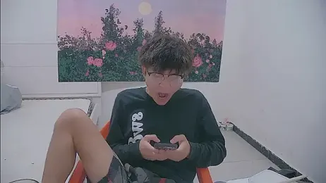 KK-cuteboy — Stripchat recorded stream image, 22.08.2026 12:10
