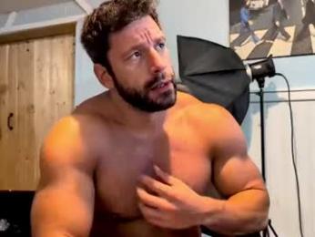 pizza_biceps — Chaturbate recorded stream image, 23.08.2026 04:20