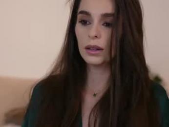 dovia — Chaturbate recorded stream image, 23.08.2026 06:40