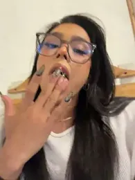 Samantha_Bernardo — Stripchat recorded stream image, 24.08.2026 03:50