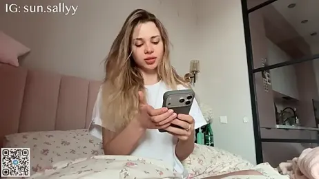 sunsally — Stripchat recorded stream image, 24.08.2026 08:10