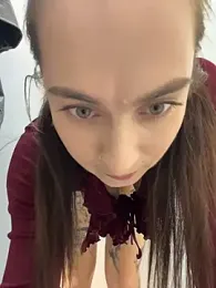 Holly_Play — Stripchat recorded stream image, 25.08.2026 09:00