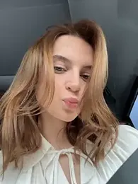 -AngelAri- — Stripchat recorded stream image, 13.03.2025 09:20