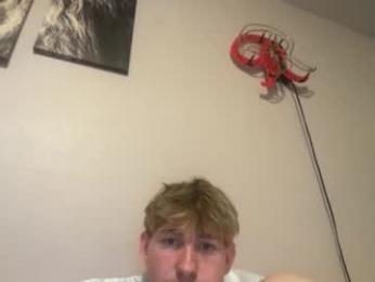 tyler_fox0 — Chaturbate recorded stream image, 26.08.2026 03:50