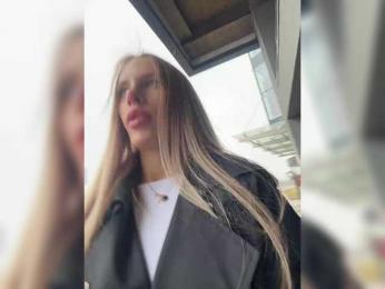 ALVUWKA — Bongacams recorded stream screenshot (13 Mar 2025)